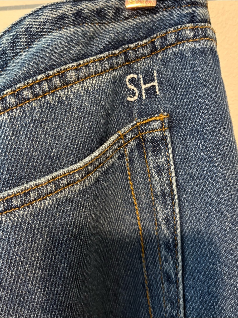 Still Here cool jeans in classic blue wash - Picture 6 of 11